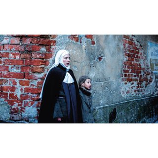 Innocents, The Picture 6