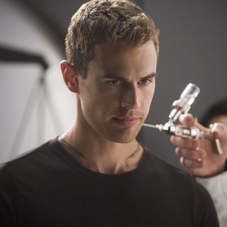 Divergent Series: Insurgent, The Picture 39