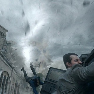 Into the Storm Picture 22