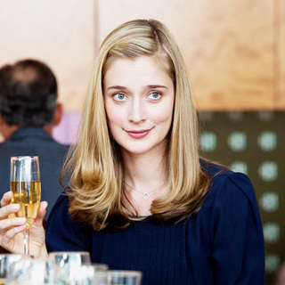 Caitlin Fitzgerald stars as Lauren in Universal Pictures' It's Complicated (2009)