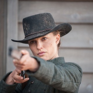 Jane Got A Gun Picture 13