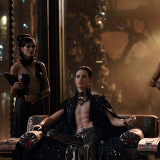 Jupiter Ascending Picture 60