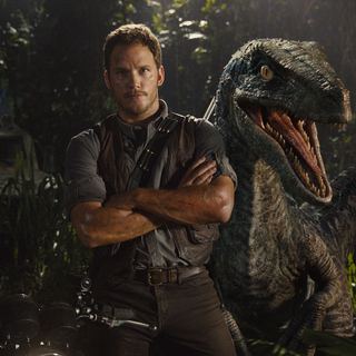 Chris Pratt stars as Owen in Universal Pictures' Jurassic World (2015)