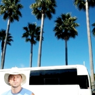Kenny Chesney: Summer In 3D Picture 7