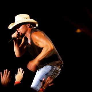 Kenny Chesney: Summer In 3D Picture 12