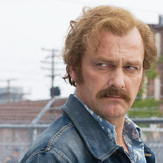 Kill The Irishman Picture 4