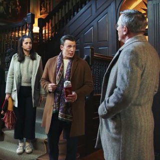 Noah Segan, Keith Stanfield, Ana de Armas, Chris Evans and Daniel Craig in Lionsgate's Knives Out (2019)