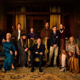 Don Johnson, Jamie Lee Curtis, Chris Evans, Christopher Plummer, Michael Shannon, Jaeden Lieberher and Toni Collette in Lionsgate's Knives Out (2019)