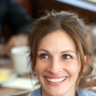 Julia Roberts stars as Mercedes Tainot in Universal Pictures' Larry Crowne (2011)