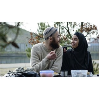 Layla M. (2016)