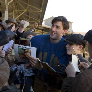 John Krasinski is Carter Rutherford in Universal Pictures' Leatherheads (2008).