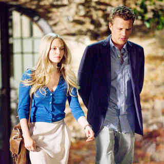 Letters To Juliet Picture 8