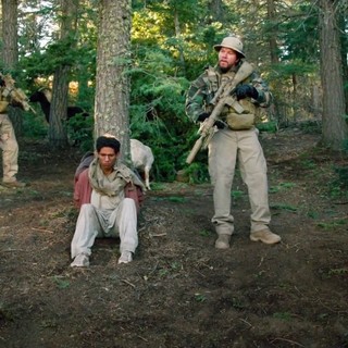 Lone Survivor Picture 23