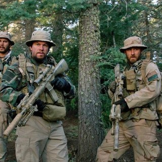 Lone Survivor Picture 7