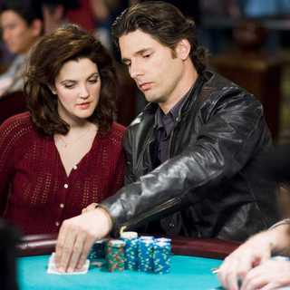 Drew Barrymore as Billie Offer and Eric Bana as Huck Cheever in Warner Bros' Lucky You (2006)