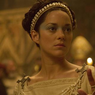 Marion Cotillard stars as Lady Macbeth in The Weinstein Company's Macbeth (2015)
