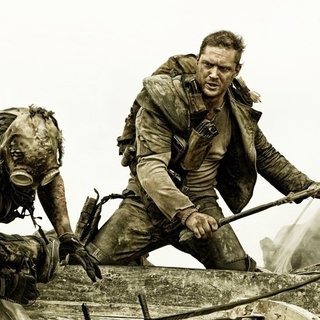 Tom Hardy stars as Max Rockatansky in Warner Bros. Pictures' Mad Max: Fury Road (2015). Photo credit by Jasin Boland.