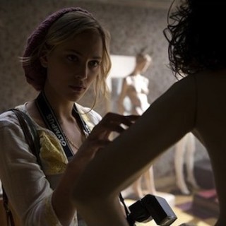 Maniac Picture 5