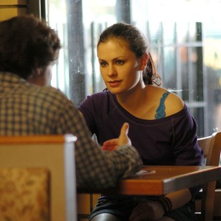 Anna Paquin stars as Lisa Cohen in Fox Searchlight Pictures' Margaret (2011)