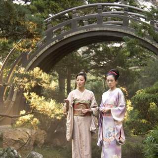 Michelle Yeoh and Zhang Ziyi in Columbia Pictures' Memoirs of a Geisha (2005)