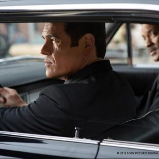 Josh Brolin stars as Young Agent K and Will Smith stasr as Agent J in Columbia Pictures' Men in Black 3 (2012)