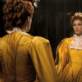 Mirror Mirror Picture 27