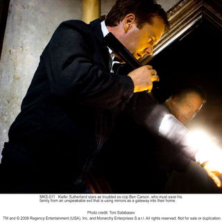 Kiefer Sutherland stars as Ben Carson in The 20th Century Fox's Mirrors (2008). Photo credit by Toni Salabasev.