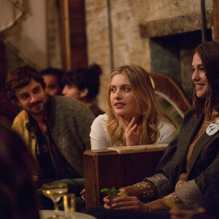 Mistress America Picture 6