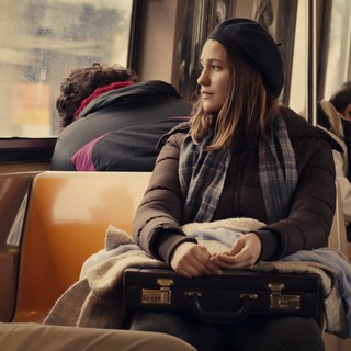 Mistress America Picture 7