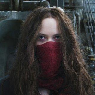 Hera Hilmar stars as Hester Shaw in Universal Pictures' Mortal Engines (2018)