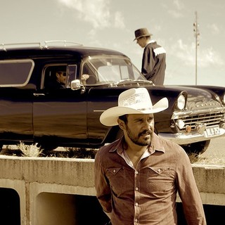 Mystery Road Picture 4