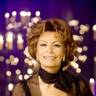 Sophia Loren stars as Mamma in The Weinstein Company's Nine (2009). Photo credit by David James.