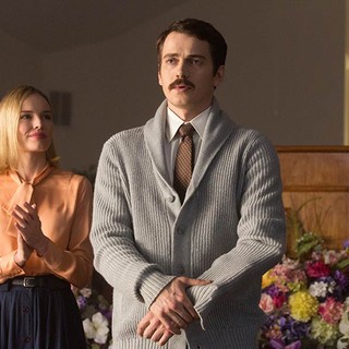 Kate Bosworth stars as Eva Piper and Hayden Christensen stars as Don Piper in Samuel Goldwyn Films' 90 Minutes in Heaven (2015)