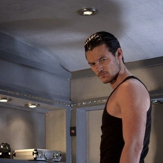 No One Lives Picture 27