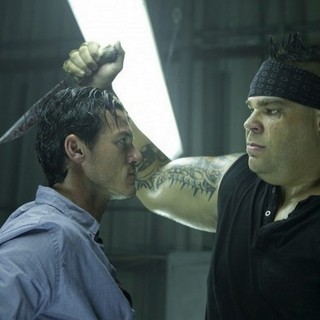 No One Lives Picture 28