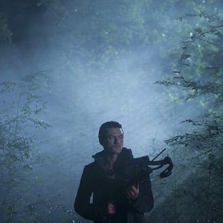 No One Lives Picture 32