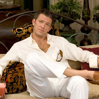 Vincent Cassel as François Toulour in Warner Bros.' Ocean's Twelve (2004)