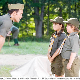 Matt Dillon, Ella Bleu Travolta and Conner Rayburn in Walt Disney Pictures' Old Dogs (2009). Photo credit by Ron Phillips.