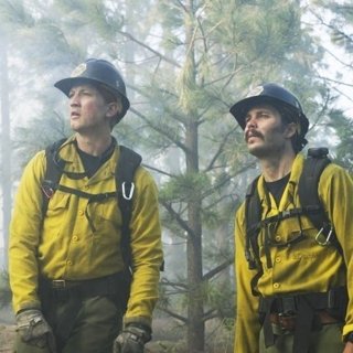Miles Teller stars as Brendan McDonough and Taylor Kitsch stars as Christopher MacKenzie in Sony Pictures' Only the Brave (2017)