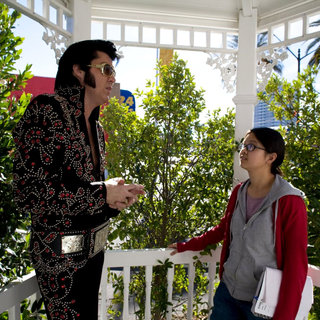 Charlyne Yi in Paper Heart Productions' Paper Heart (2009)