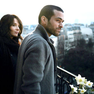 Juliette Binoche stars as Elise and Romain Duris stars as Pierre in IFC Films' Paris (2009)