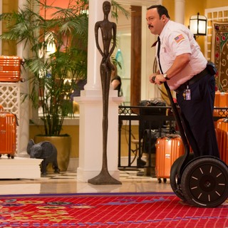 Kevin James stars as Paul Blart in Columbia Pictures' Paul Blart: Mall Cop 2 (2015)