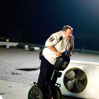 Paul Blart: Mall Cop Picture 17