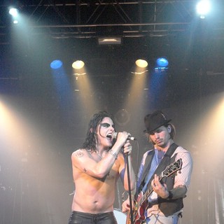Perfect Age Of Rock 'n' Roll, The Picture 7