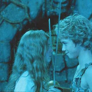 Rachel Hurd-Wood and Jeremy Sumpter in Universal Pictures' Peter Pan (2003)