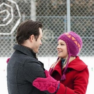 Mark-Paul Gosselaar and Amy Smart stars as Kate Stanton in ABC Family's 12 Dates of Christmas (2012)