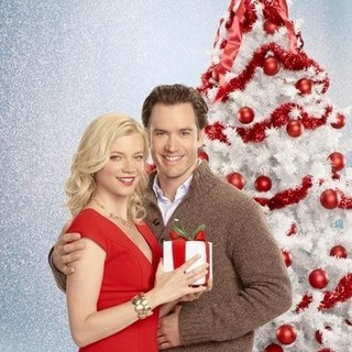 12 Dates Of Christmas Picture 30