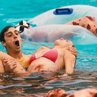 Piranha 3DD Picture 20