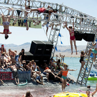 Piranha 3-D Picture 3