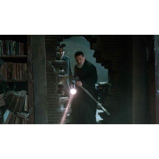Pope's Exorcist, The Picture 5